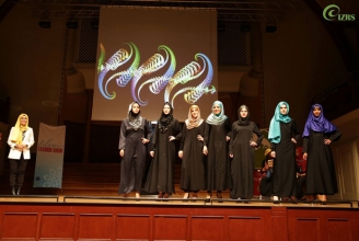 Ein ferner Rückblick: Backstage an der Islamic Lifestyle & Fashion Show 2014
