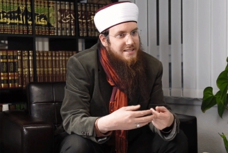 SRF Arena «mit Muslimen» anstatt nur «über den Islam» sorgt für rote Köpfe