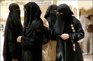 Bundesrat will kein Burka-Verbot in der Schweiz