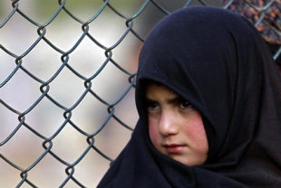 Burkas für Babys, Häme für Opfer