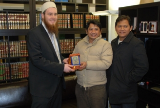 IZRS empfängt Delegation dreier indonesischer Bildungsinstitutionen in Bern