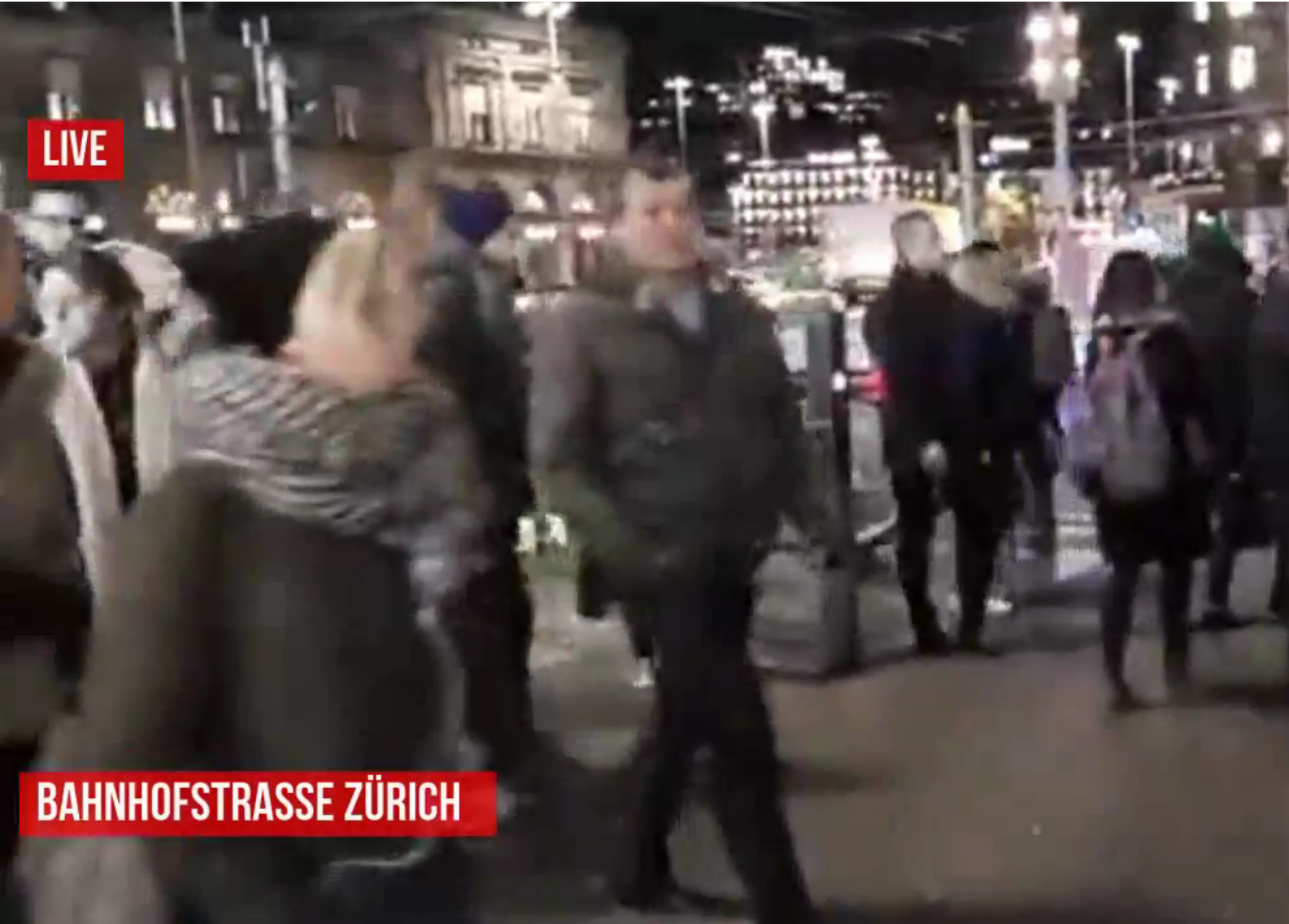 Flashmob Aktion in Zürich zum 8. Jahrestag des Schweizer Minarett-Verbots